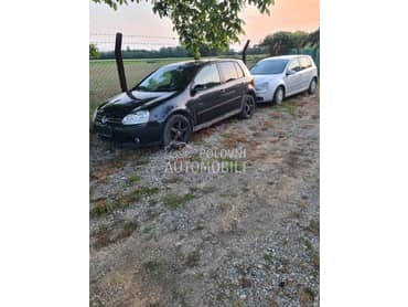 Volkswagen Golf 5 -  kompletan auto u delovima