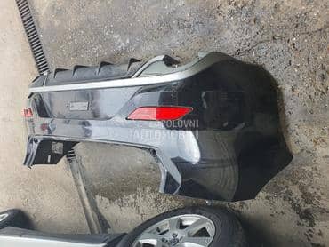 Zadnji branik za Volvo V40 od 2011. do 2017. god.