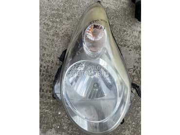 Desni far za Nissan Pixo od 2009. do 2020. god.