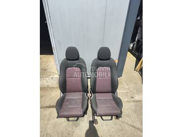 sediste kadica za Ford Fiesta od 2002. do 2008. god.