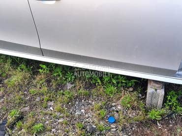 Lajsne S line za Audi A4 od 2008. do 2011. god.