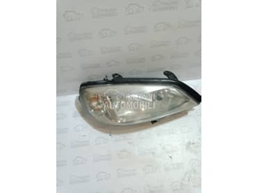 Desni far za Opel Astra G