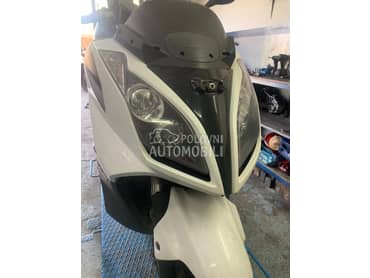 Kymco Downtown 300i