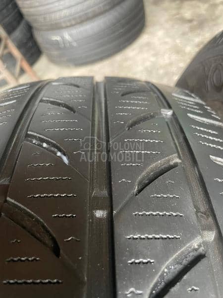 Yokohama 215/65 R16 Zimska