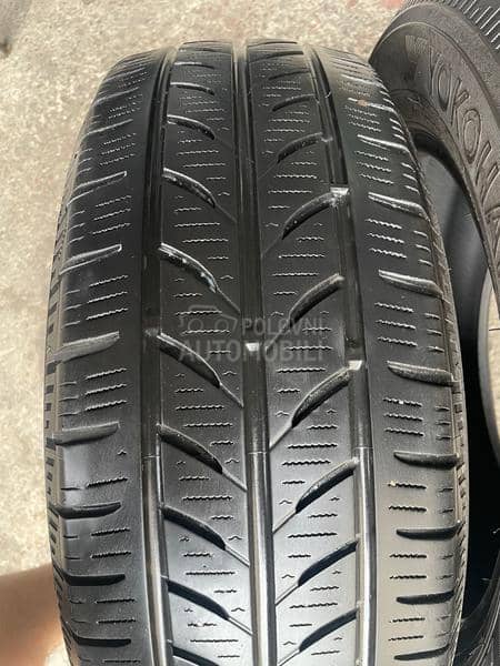 Yokohama 215/65 R16 Zimska