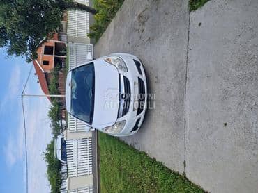 kompletan auto za delove za Opel Corsa D od 2006. do 2010. god.