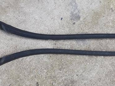 Lajsna sofersajbne za Citroen C4 od 2010. do 2018. god.