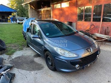 Peugeot 307 -  kompletan auto u delovima
