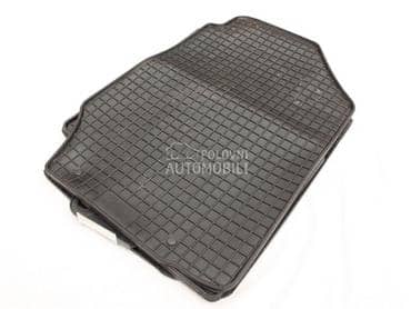 Petex gumene patosnice za Toyota Corolla od 2002. do 2007. god.