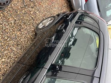 zadnja desna vrata za Opel Corsa C od 2000. do 2006. god.