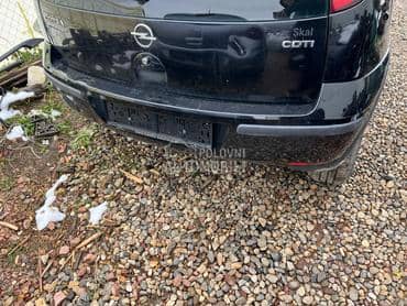 zadnji branik za Opel Corsa C od 2000. do 2006. god.