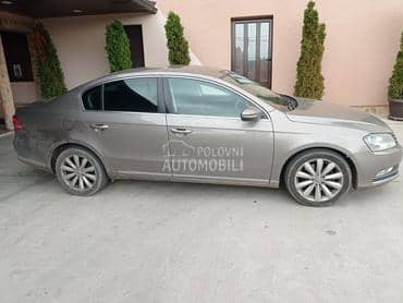 desna vrata za Volkswagen Passat B7 od 2011. do 2015. god.