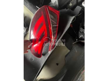 Levi stop za Peugeot 208