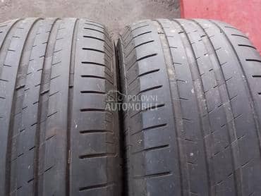 Vredestein 235/60 R17 Letnja