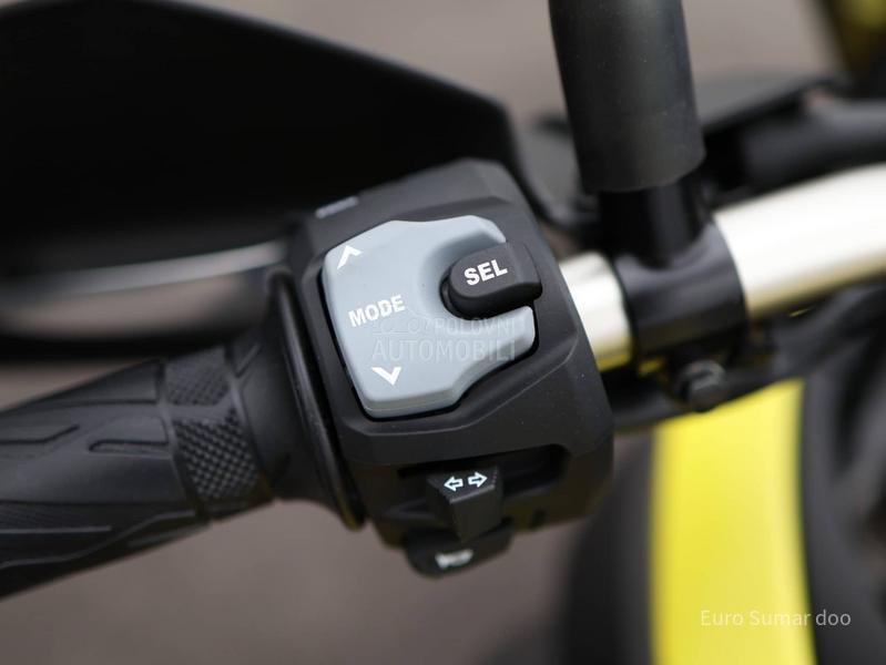 Suzuki V STROM 650XT M5