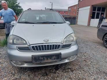 farovi za Daewoo Tacuma