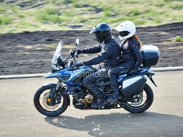 Suzuki V STROM 1050 M4