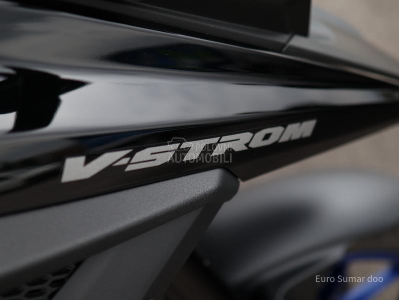 Suzuki V STROM 1050 M5