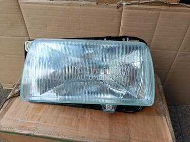 Desni far za Volkswagen Jetta od 1984. do 1991. god.