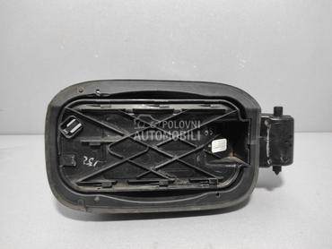 POKLOPAC REZERVOARA za Audi Q5