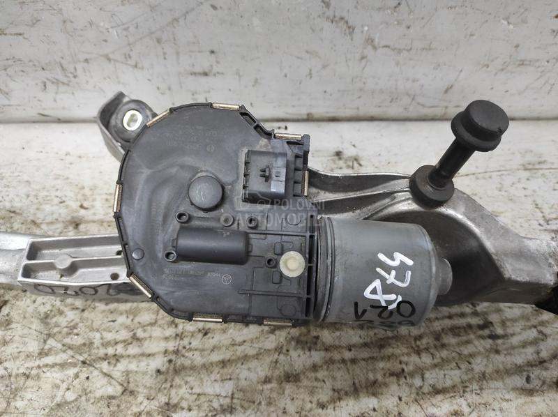 MOTORIC PREDNJEG BRISACA