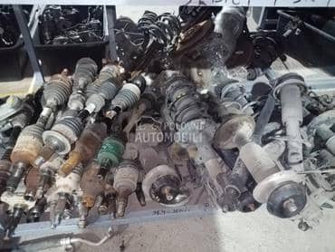 Prednje i zadnje poluosovine za Fiat Sedici