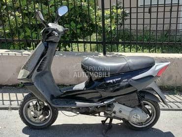 Piaggio Scipper 125 delovi