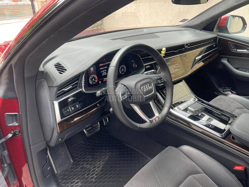Audi Q8 S
