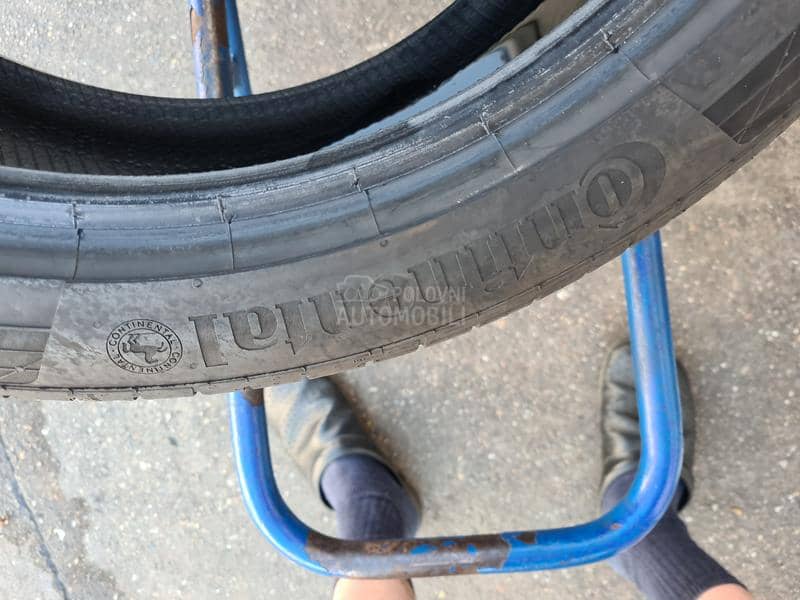 Continental 225/45 R19 Letnja