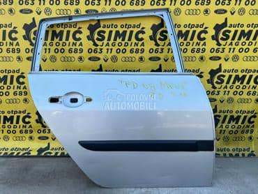 Vrata zadnja desna siva TED69 za Renault Megane od 2002. do 2008. god.