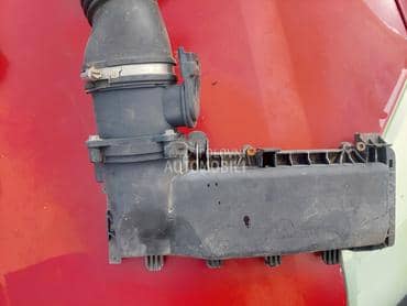 poklopac filtera vazduha za Citroen C4 od 2004. do 2010. god.