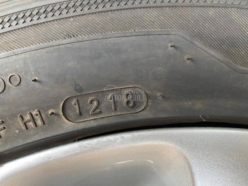 Hankook 215/50 R17 Letnja