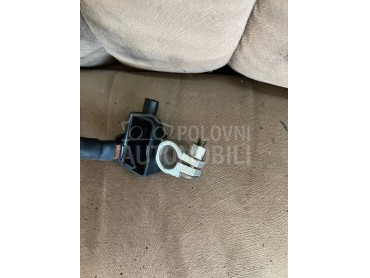 MINUS KLEMA za Audi Q5 od 2008. do 2016. god.