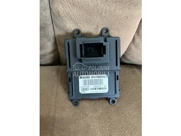 Trafo u faru 8R0 907 472 C za Audi Q5 od 2008. do 2012. god.