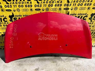 Hauba crvena DV727 za Renault Clio od 2005. do 2010. god.