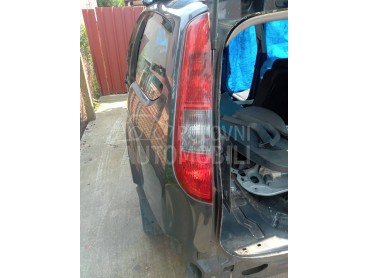 Leva stop lampa za Ford Focus od 2004. do 2007. god.