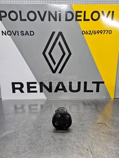 Servo pumpa Reno Megan 1