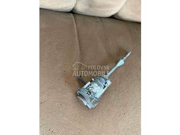 Cilindar brave vozacevih vrata za Audi Q7 od 2005. do 2014. god.