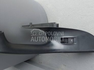 PREKIDAC PODIZACA STAKLA DESNI za Volkswagen Passat B6 za 2007. god.