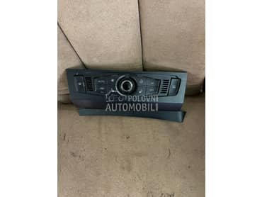 Klimatronik sa grejacima za Audi Q5 od 2008. do 2016. god.