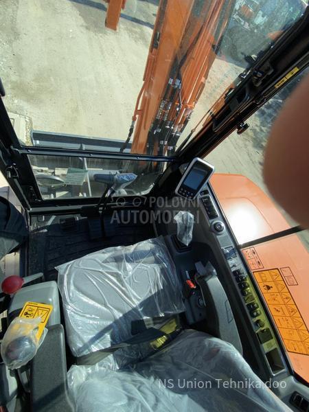 Doosan DX 63