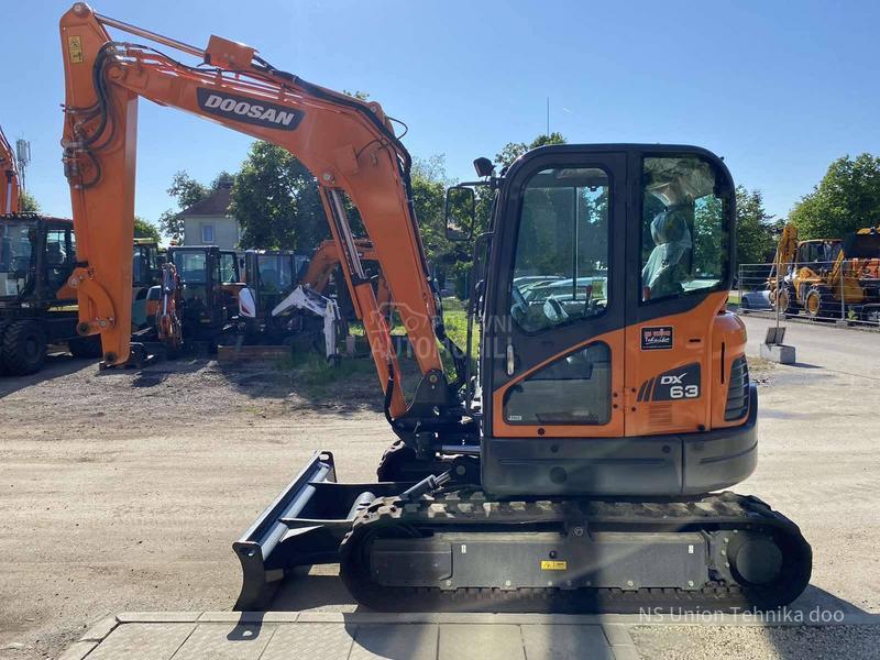 Doosan DX 63