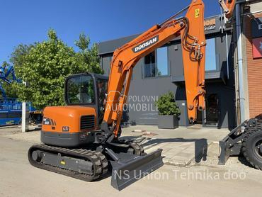 Doosan DX 63