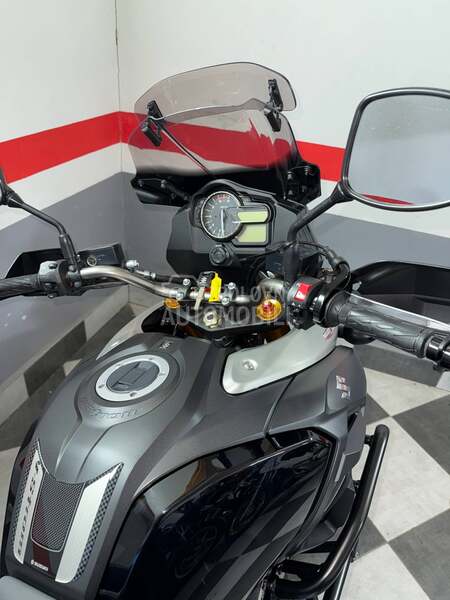 Suzuki V strom 1000 DL