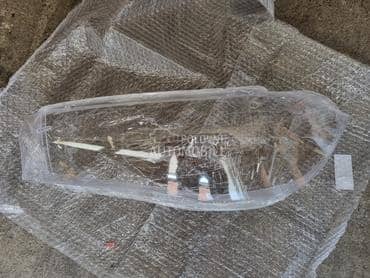 staklo fara za BMW X5 od 2014. do 2018. god.