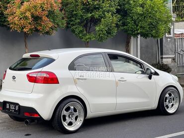 Poklopac motora za Kia Rio od 2011. do 2015. god.