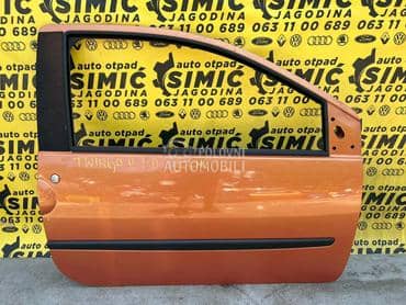 Vrata prednja desna oranž TEENC za Renault Twingo od 2007. do 2014. god.