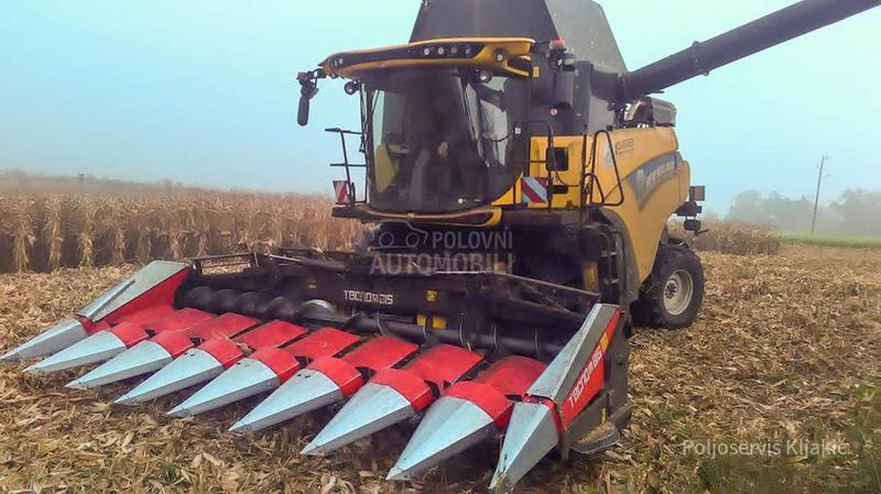Claas Lexion/Tucano TECNOMAIS