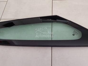 Prednje bocno staklo za Fiat 500L