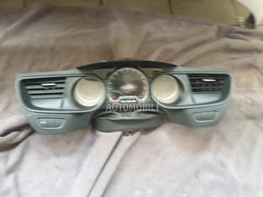 istrument sat za Citroen C5 od 2008. do 2015. god.